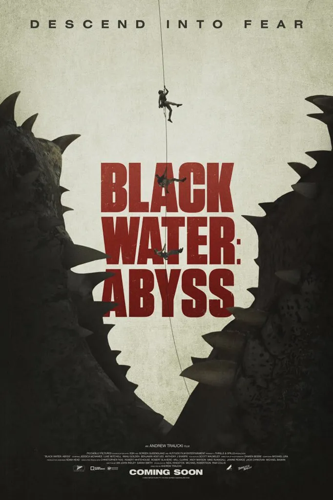 پوستر Black Water: Abyss
دریاچه سیاه: پرتگاه
